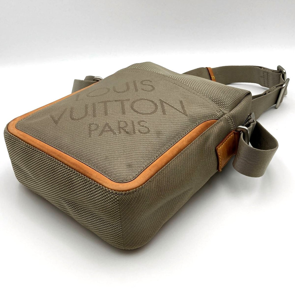 Louis Vuitton M93224 Citadan NM Shoulder Bag, Damier Geant, Crossbody, Nylon, Gray