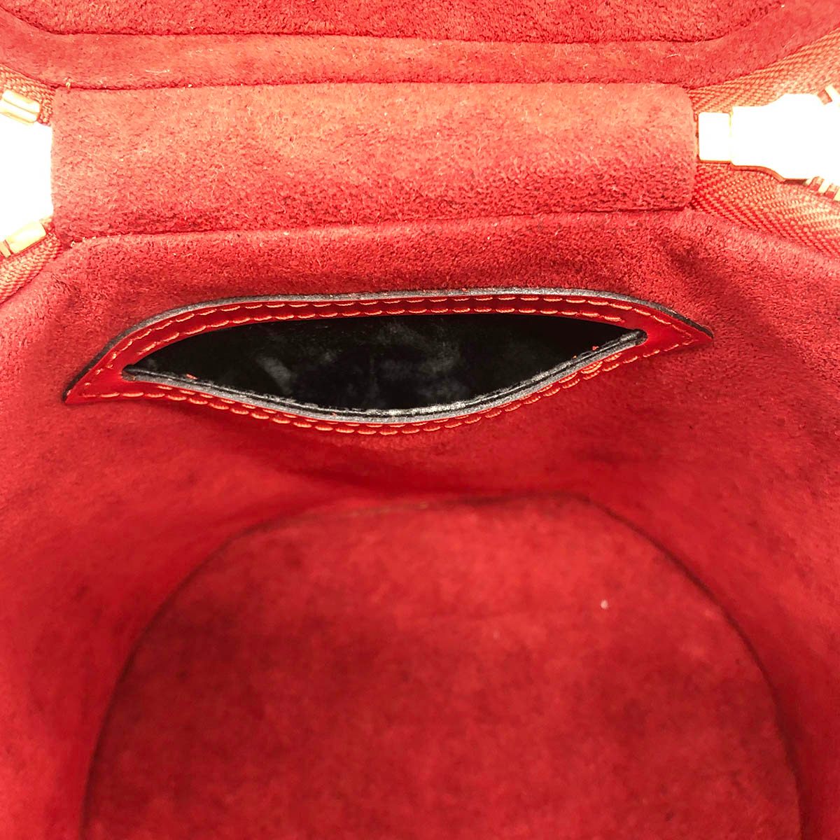 Louis Vuitton M48037 Cannes Epi Vanity Bag in Castilian Red