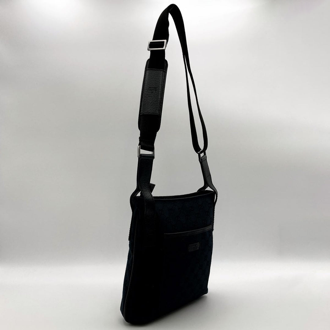 GUCCI/Gucci 122793 GG Shoulder bags Canvas Black
