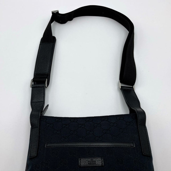 GUCCI/Gucci 122793 GG Shoulder bags Canvas Black