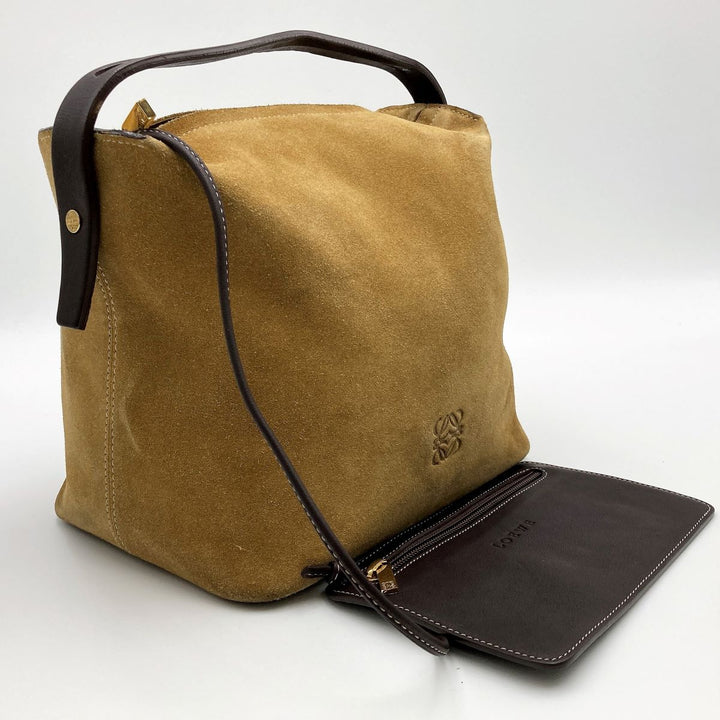 Loewe Handbags Beige Pouch