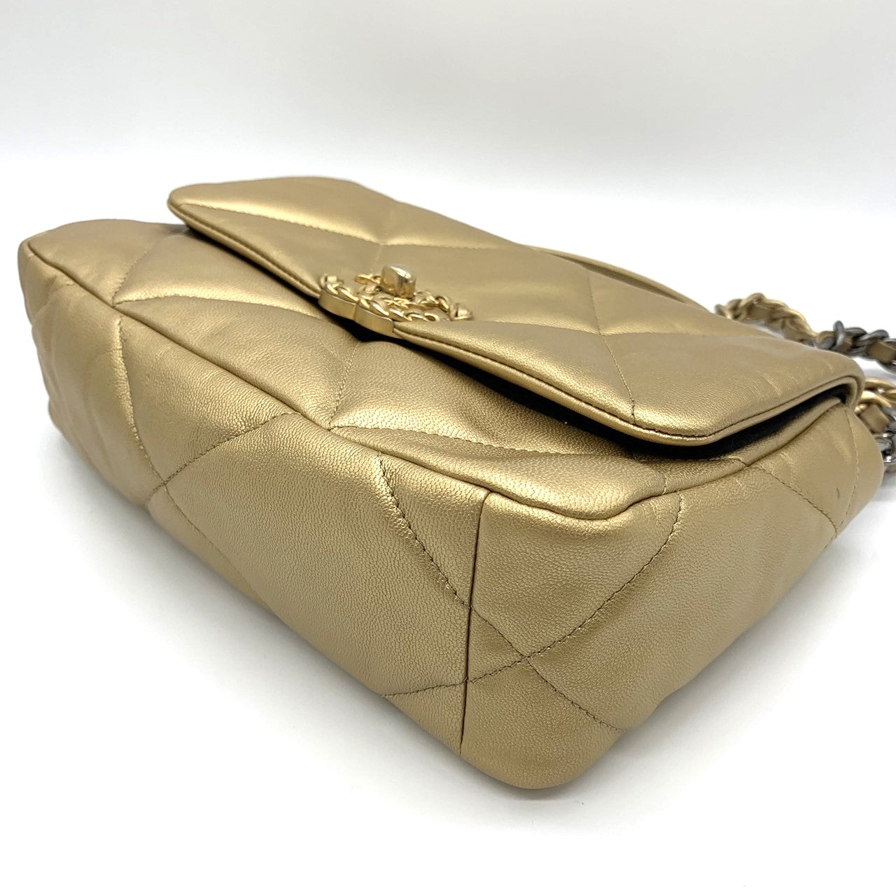 CHANEL19 Chanel Dixneuf Medium Size Maxi Matelassé Chain Shoulder Bag Handbag 2-way Women's PRE-OWNED