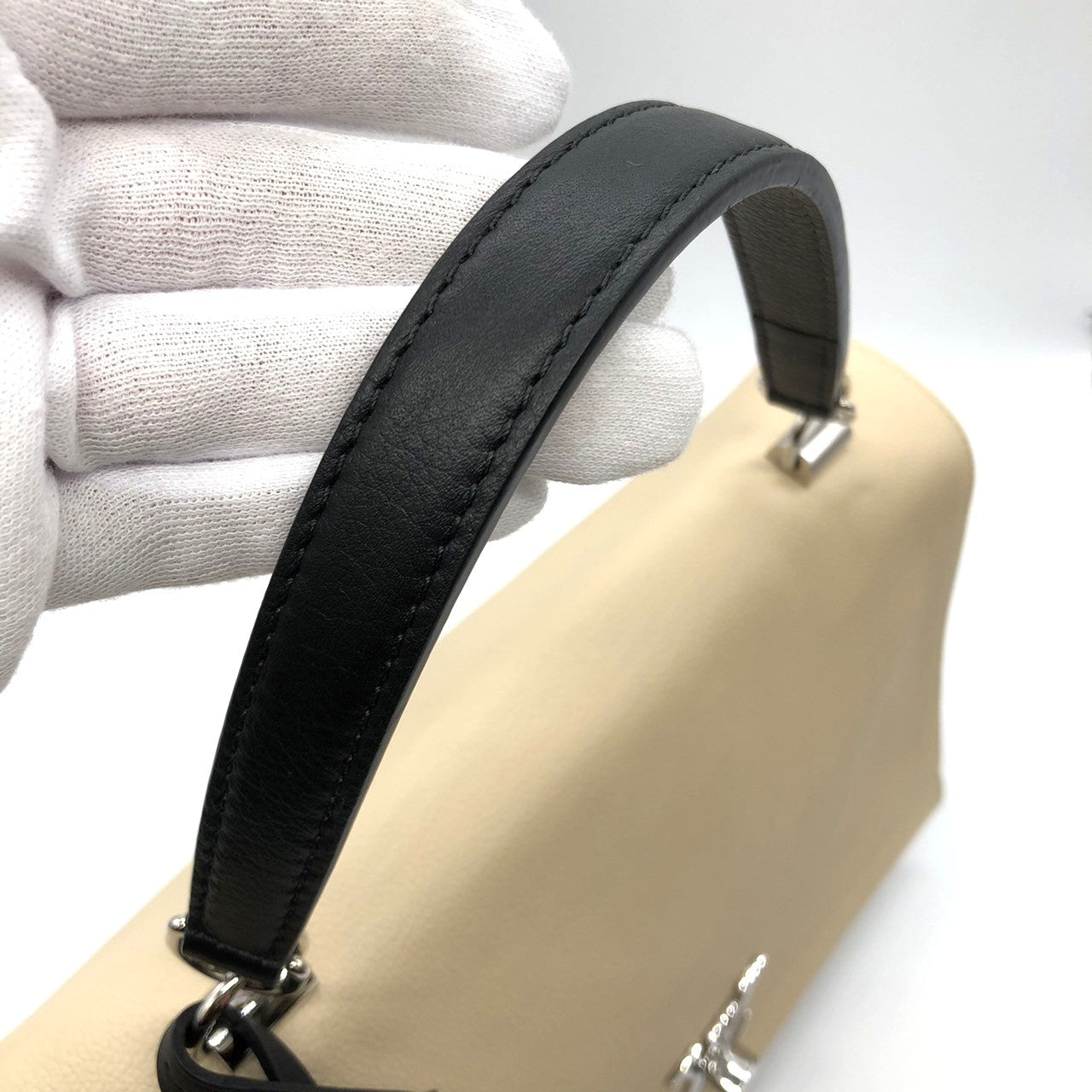 LOUIS VUITTON Lockme 2 M50252 Handbag/Shoulder Bag 2-way Calf Leather Beige/Black Bicolor Women's Fashion