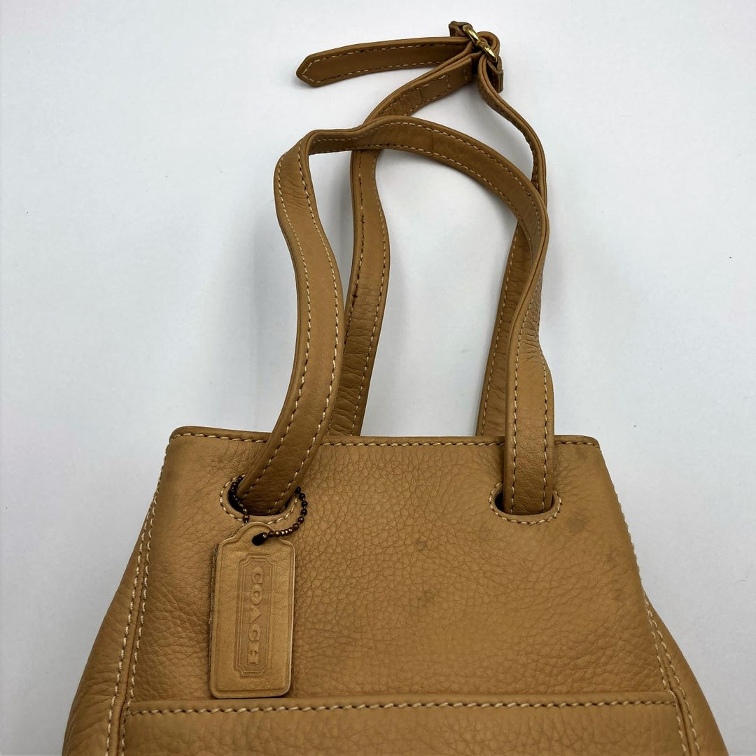 Coach Shoulder bags Leather Beige
