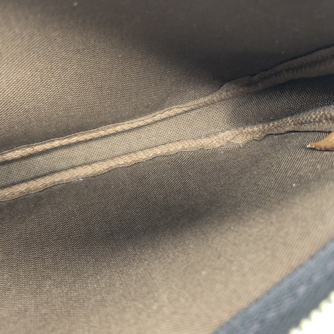 Louis Vuitton M51980 Pochette Accessoires Handbag in Brown Monogram Canvas/Leather