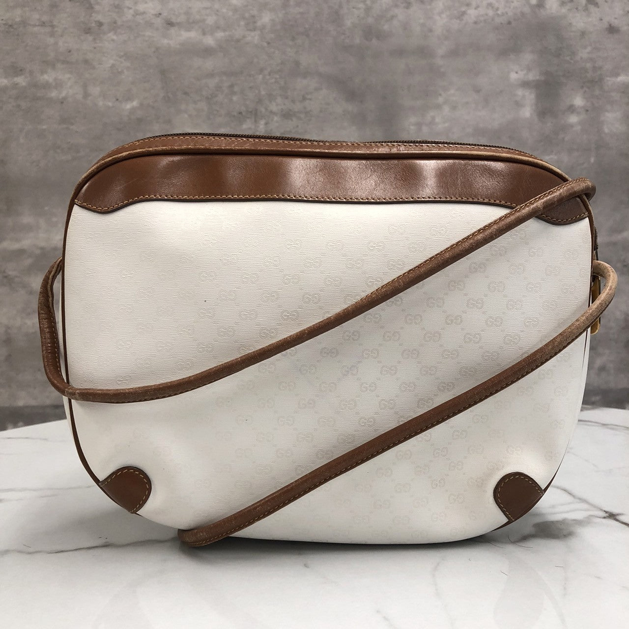 GUCCI Old Gucci 0001 104 0558 Shoulder Bag White Brown Micro GG PVC x Leather Brand Women's (Slightly Imperfect)