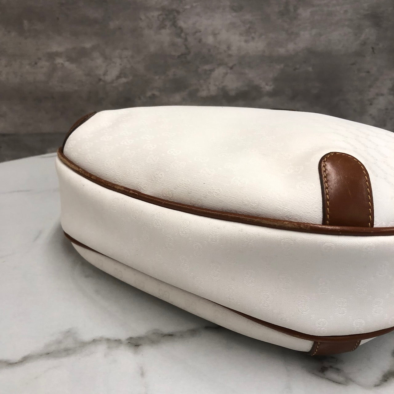 GUCCI Old Gucci 0001 104 0558 Shoulder Bag White Brown Micro GG PVC x Leather Brand Women's (Slightly Imperfect)