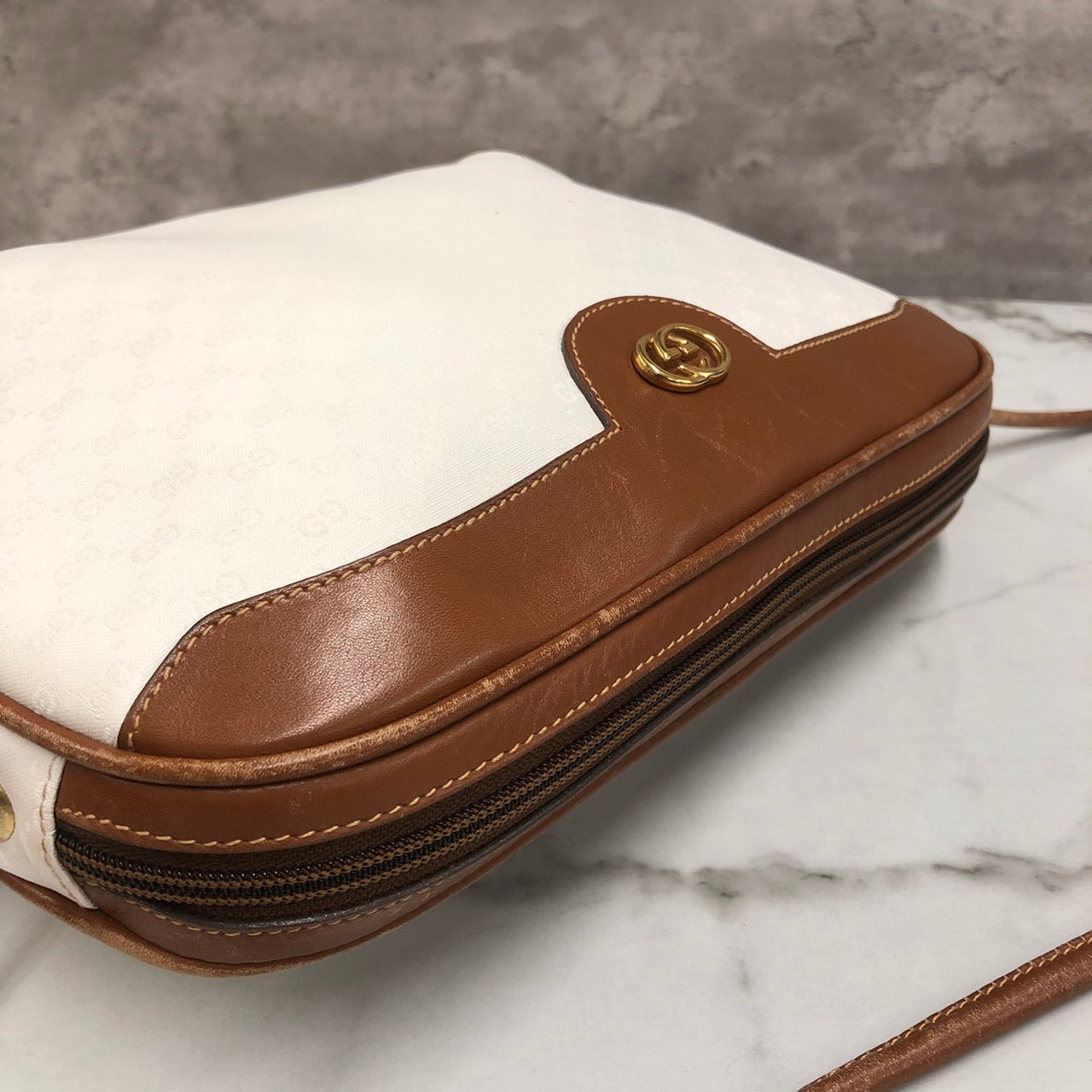 GUCCI Old Gucci 0001 104 0558 Shoulder Bag White Brown Micro GG PVC x Leather Brand Women's (Slightly Imperfect)