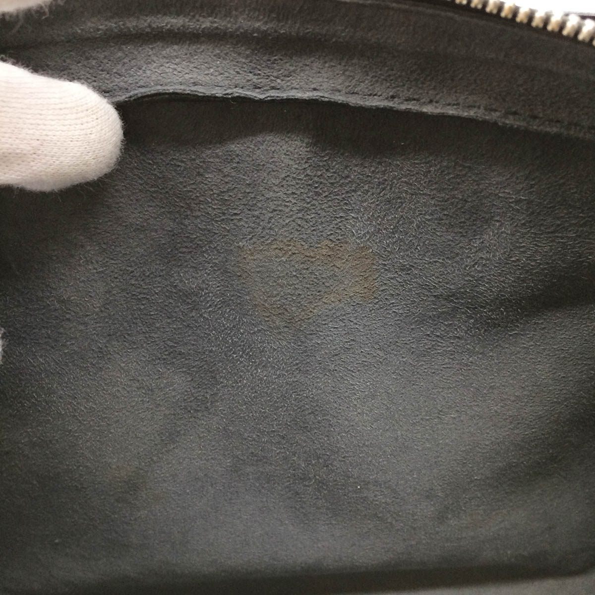 Louis Vuitton M52772 Pont Neuf Epi Handbag in Black with Silver Hardware