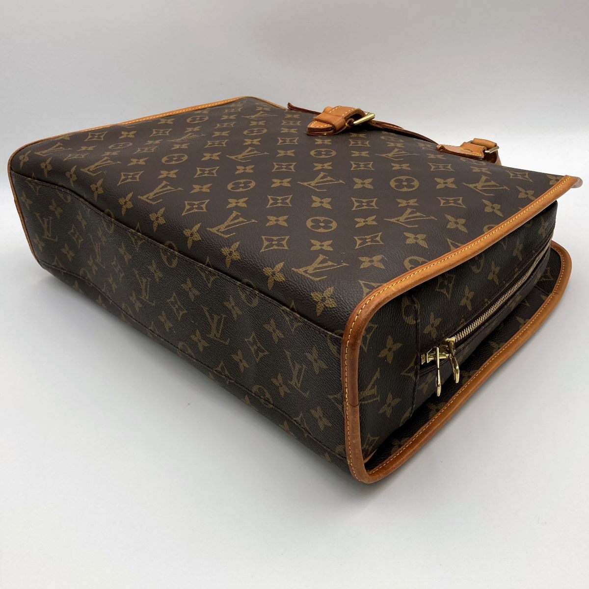 Louis Vuitton M53380/Rivoli Handbag Monogram