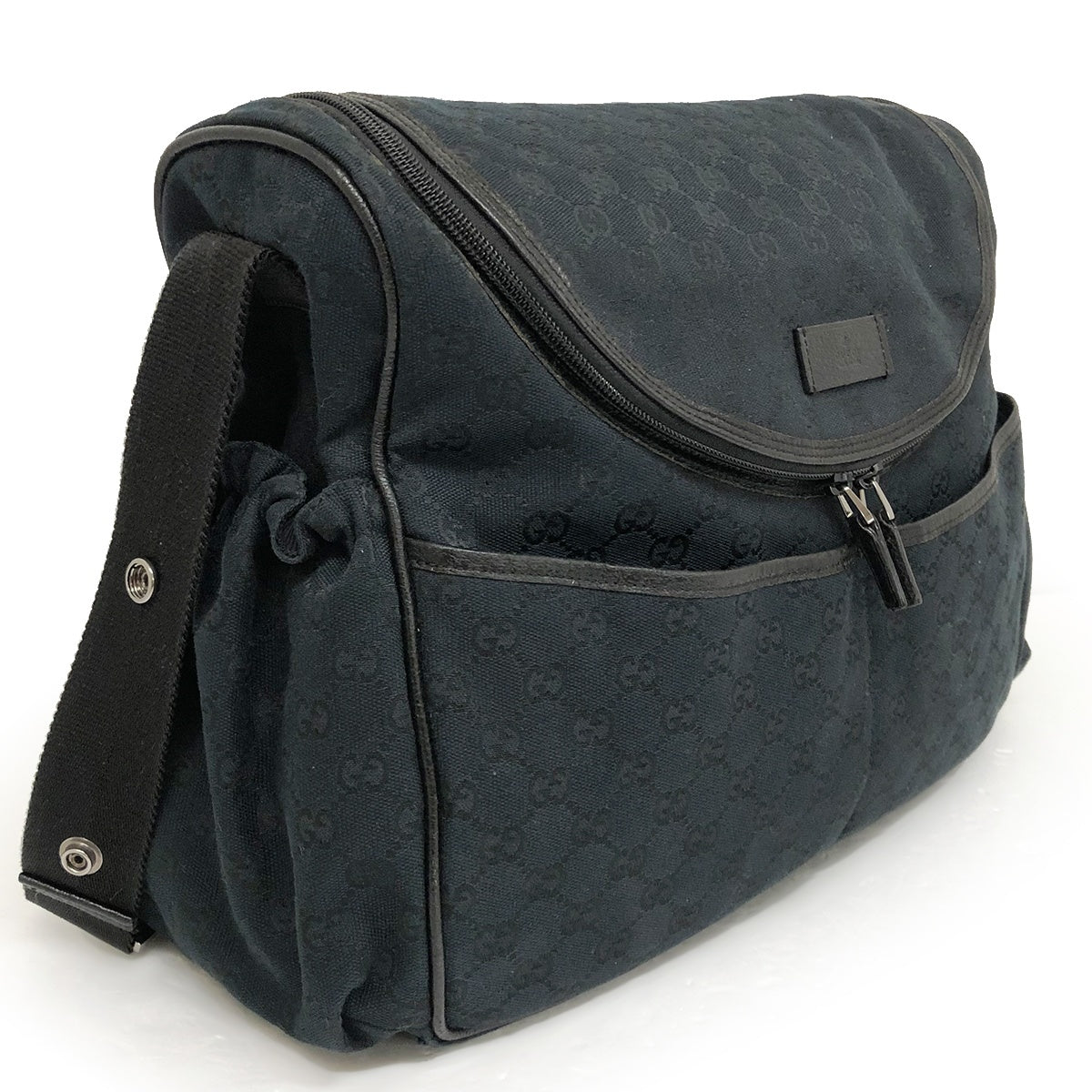 Gucci Mother's Bag, Shoulder Bag, Mom Bag, GG Canvas, Black, Stylish, Convenient, Pockets, Brand Name, 123326